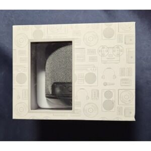 Bluetooth Charging Speaker Leed's Dr Pepper Fabric